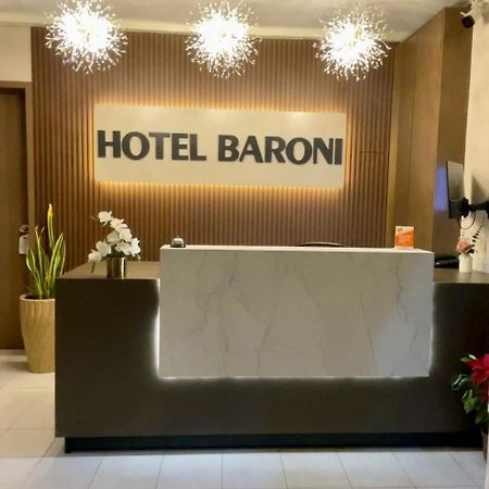 Hotel Baroni โปรเกรโซ ภายนอก รูปภาพ