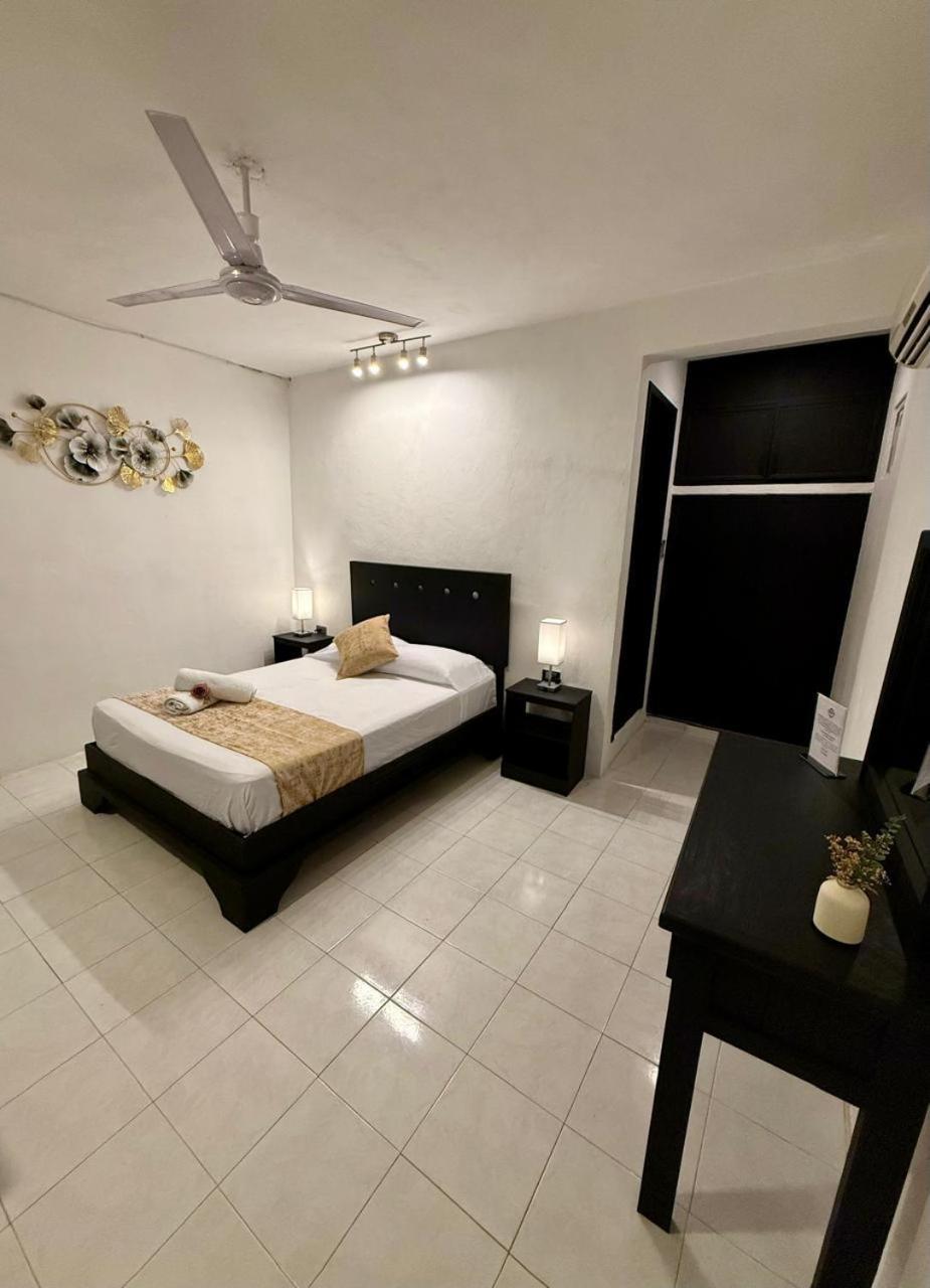 Hotel Baroni โปรเกรโซ ภายนอก รูปภาพ